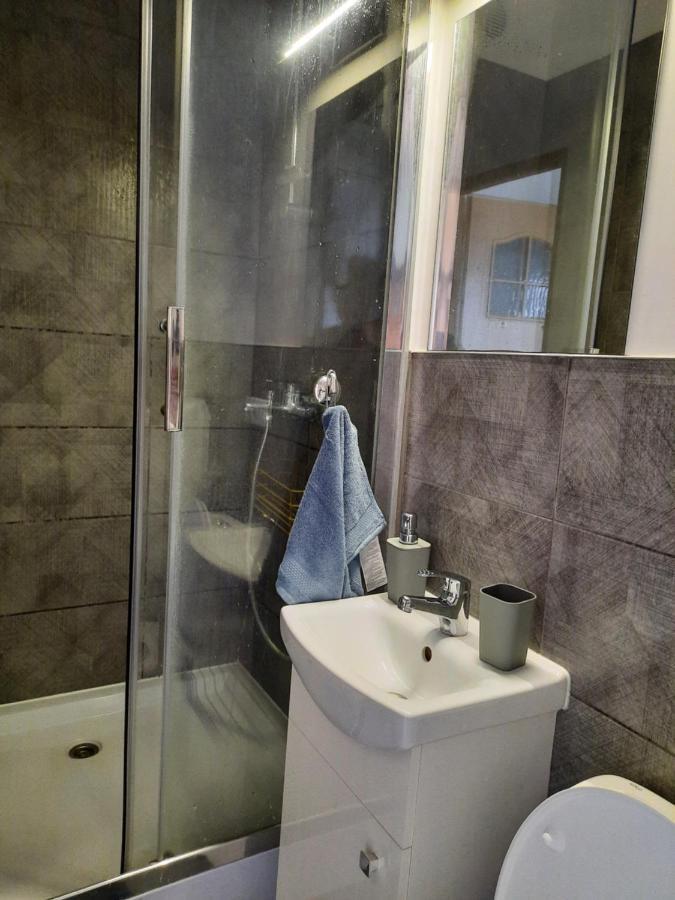 Ferienwohnung Przytulny Apartament Nad Morzem Danzig Exterior foto